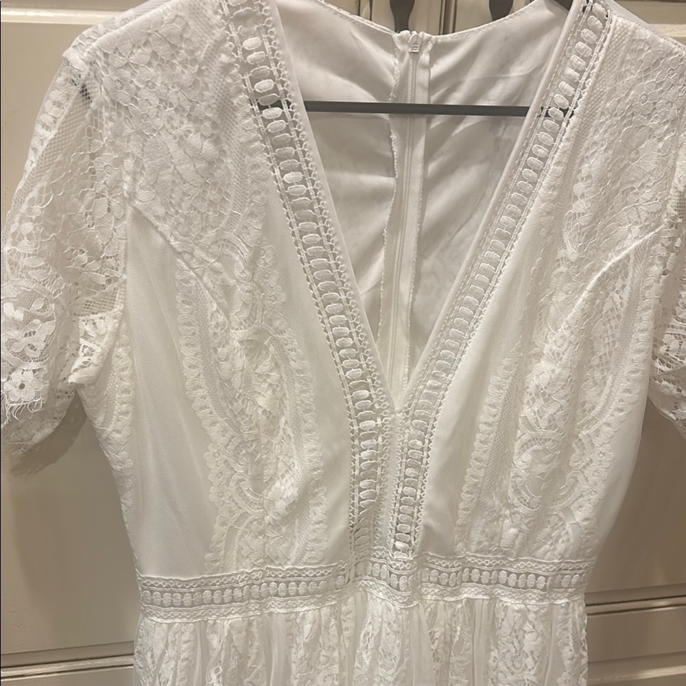 Elegant White Lace Dress